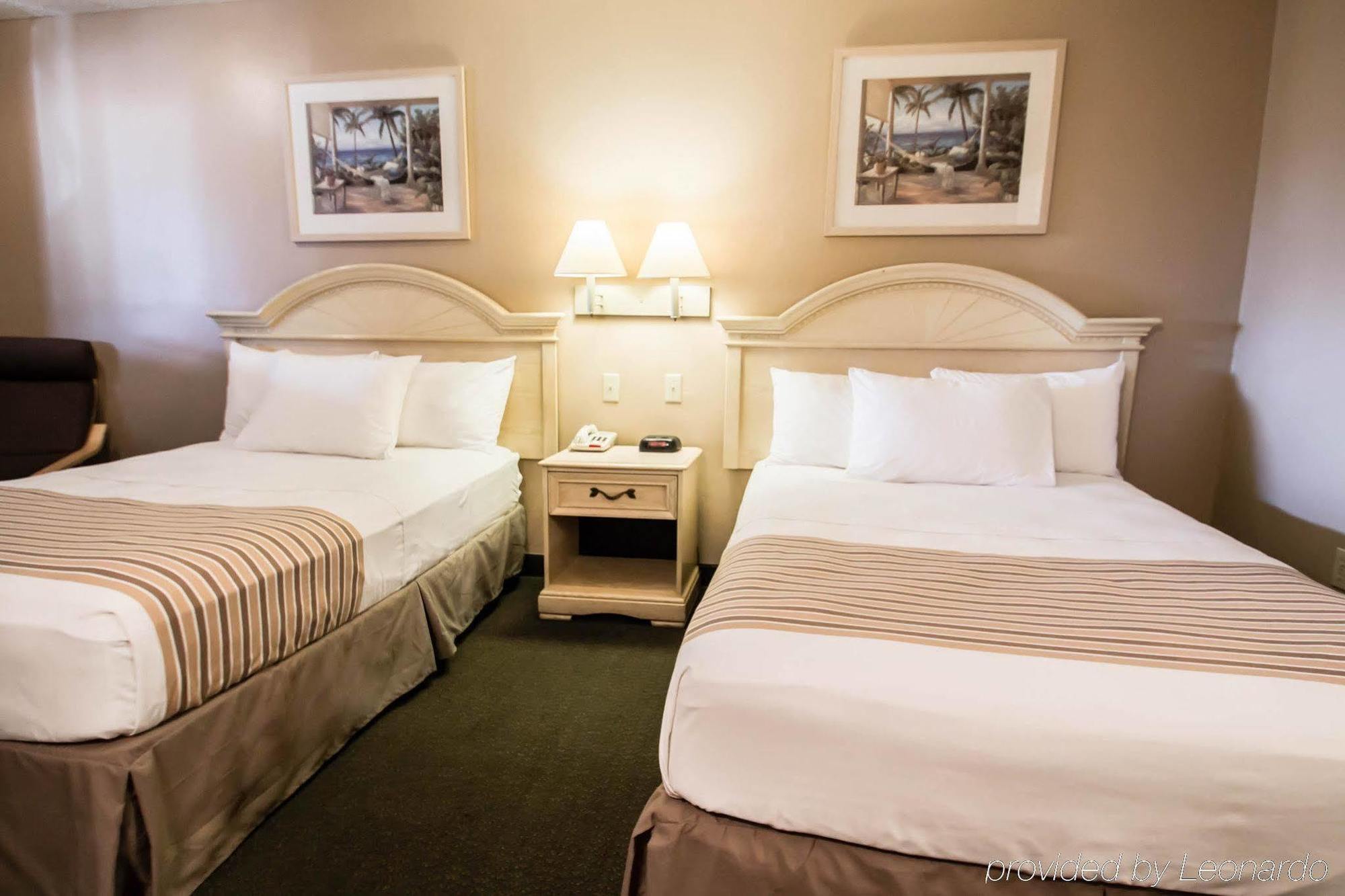 Forest City Rodeway Inn מראה חיצוני תמונה